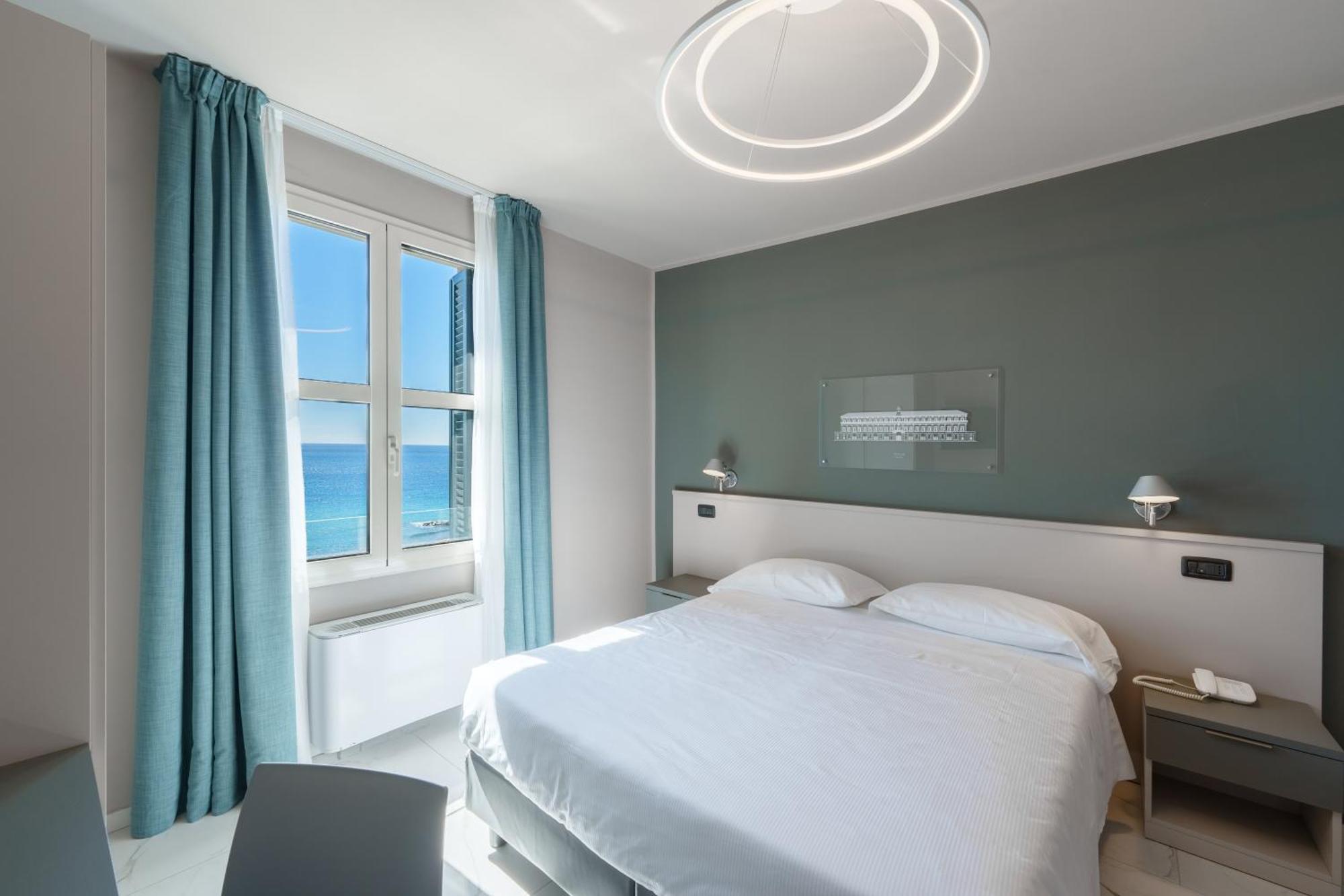 Hotel Villa Levi サンレモ エクステリア 写真