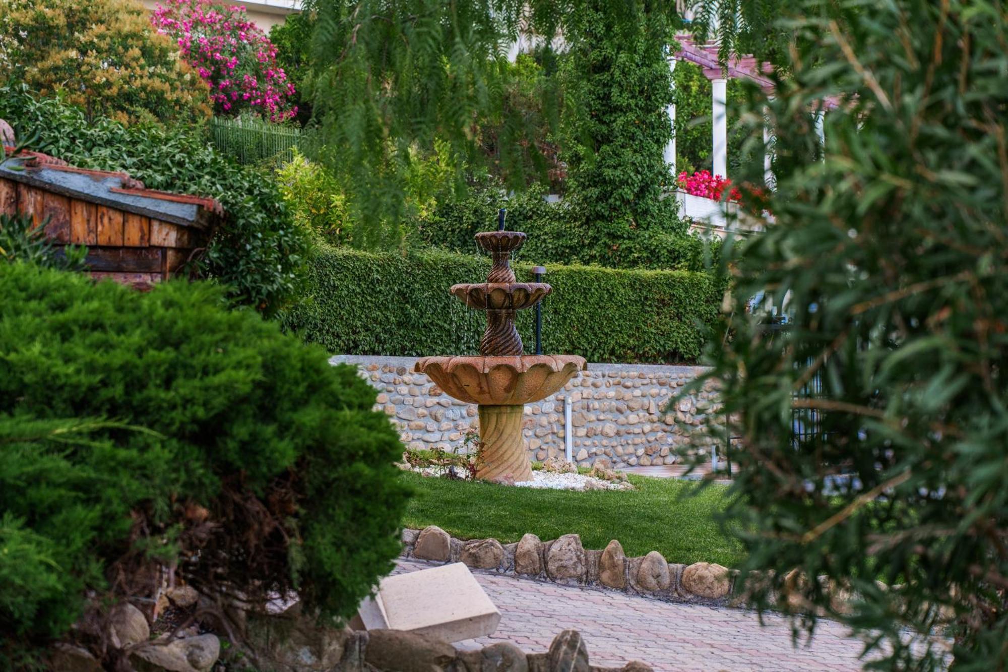 Hotel Villa Levi サンレモ エクステリア 写真