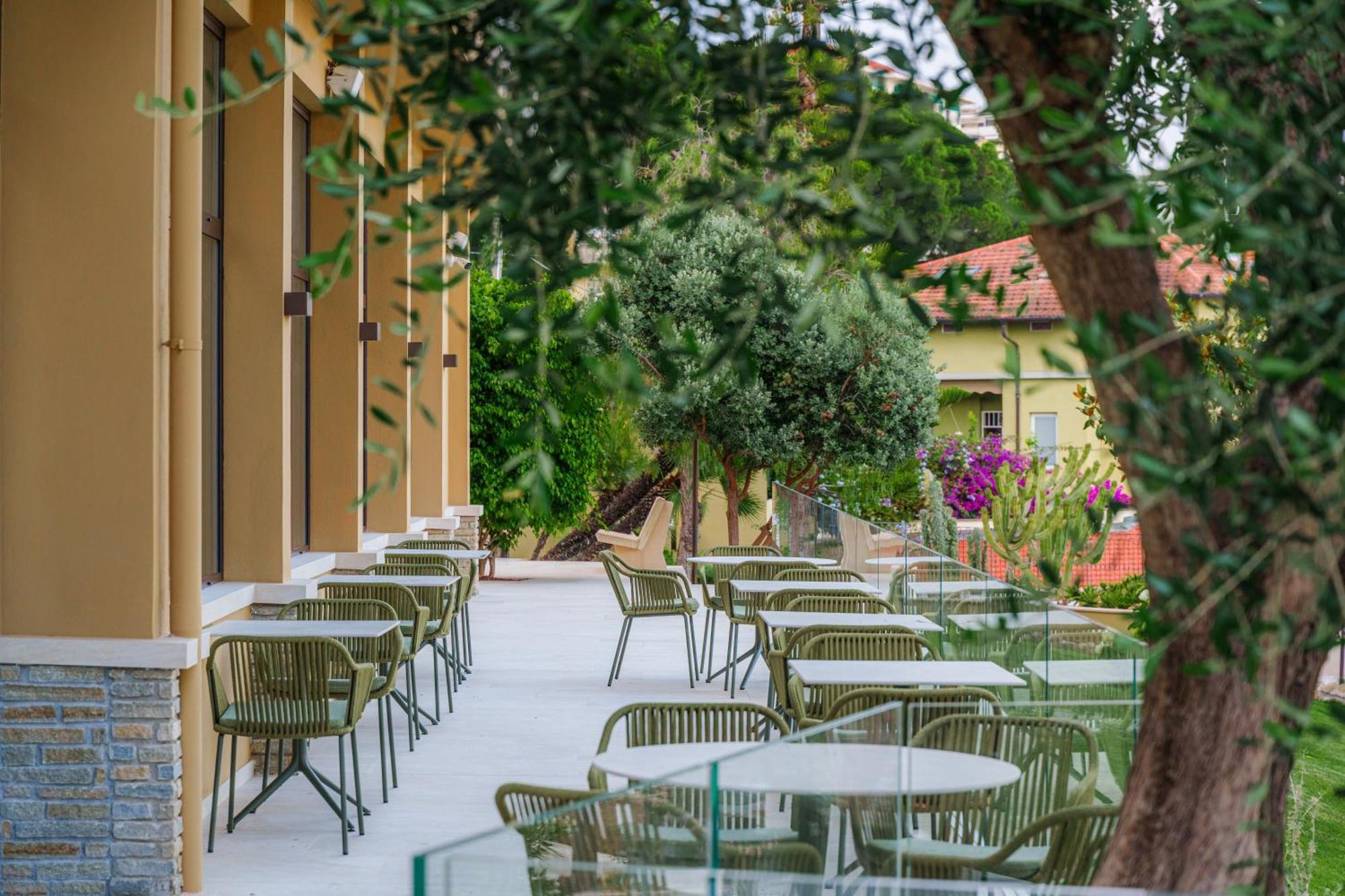 Hotel Villa Levi サンレモ エクステリア 写真