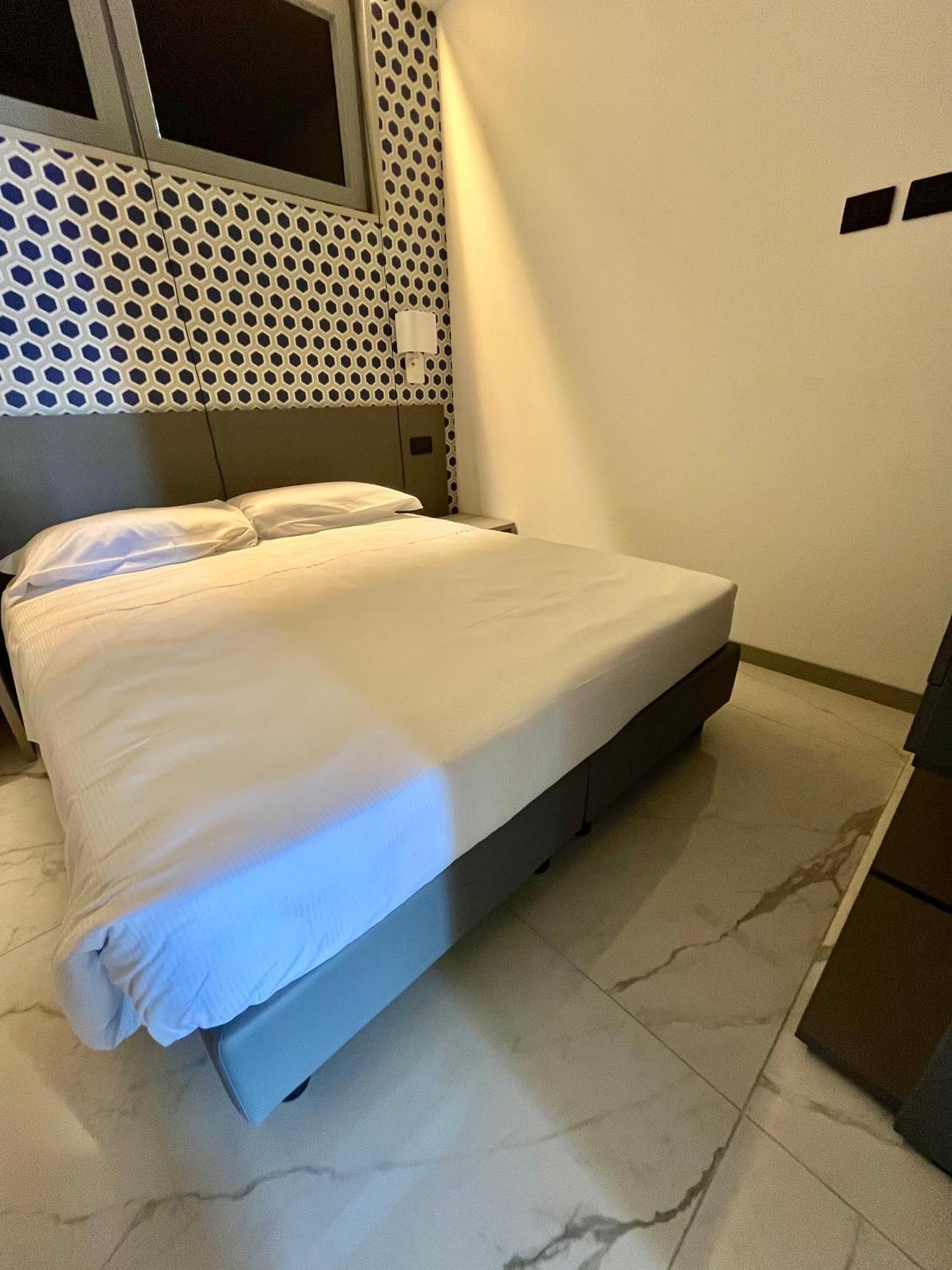 Hotel Villa Levi サンレモ エクステリア 写真